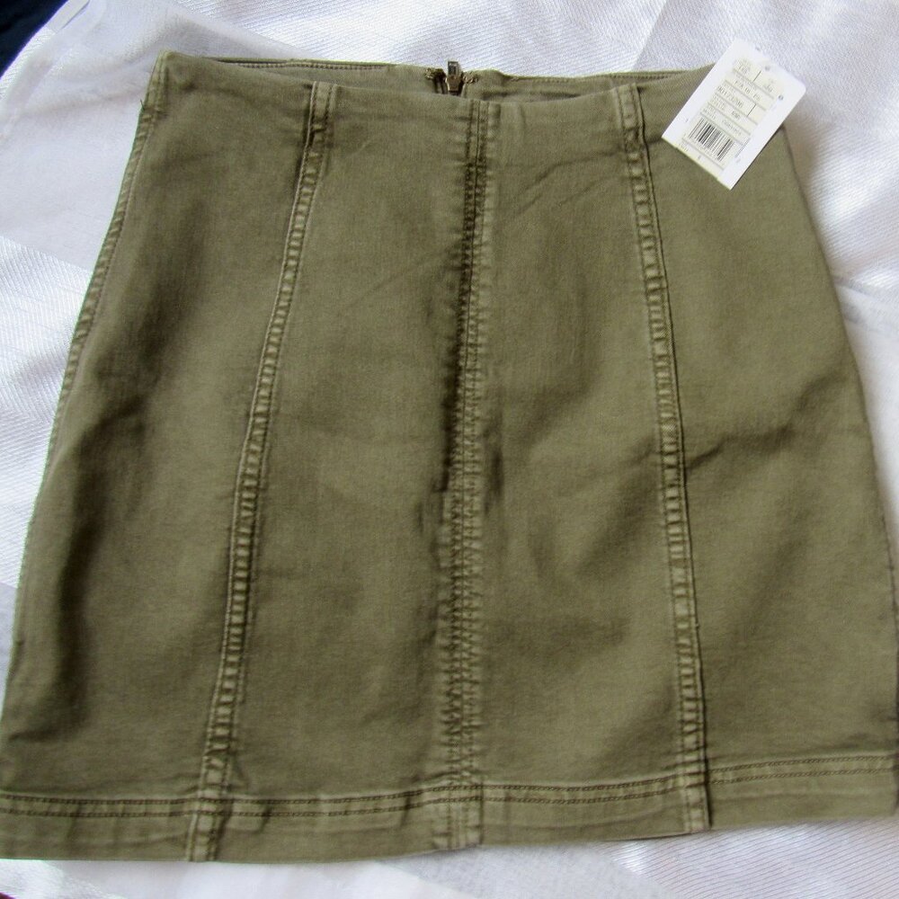 Free People Army Pencil Skirt, waist 27in, cotton,khaki color, sz.8, - Picture 1 of 7